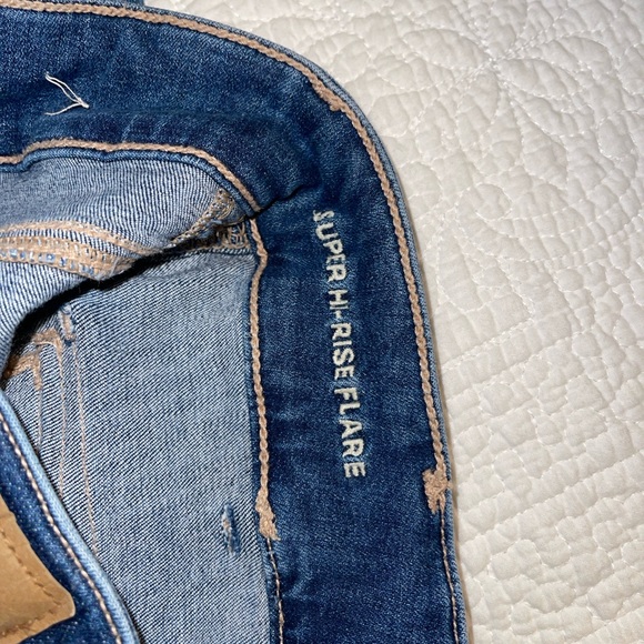 American Eagle, super high-rise flare next level stretch jeans - Picture 6 of 8